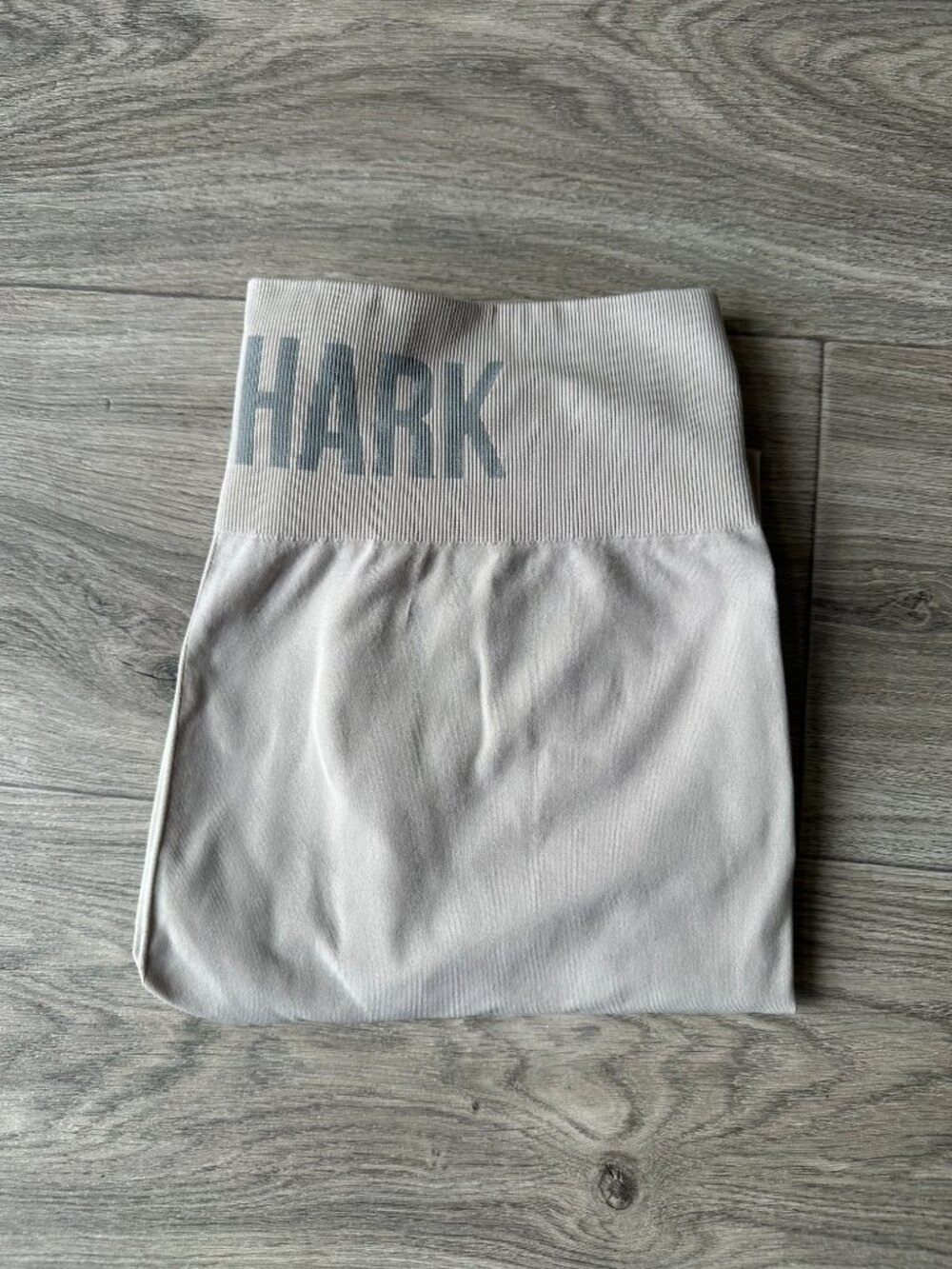 Gymshark Vital Seamless Leggings size Large in beige - Picture 6 of 6